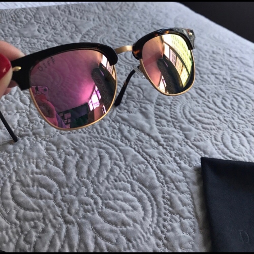 DIFF Pink Barry Polarized Sunglasses